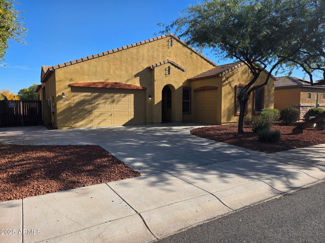 23307 N 119th Dr., Sun City, AZ 85373