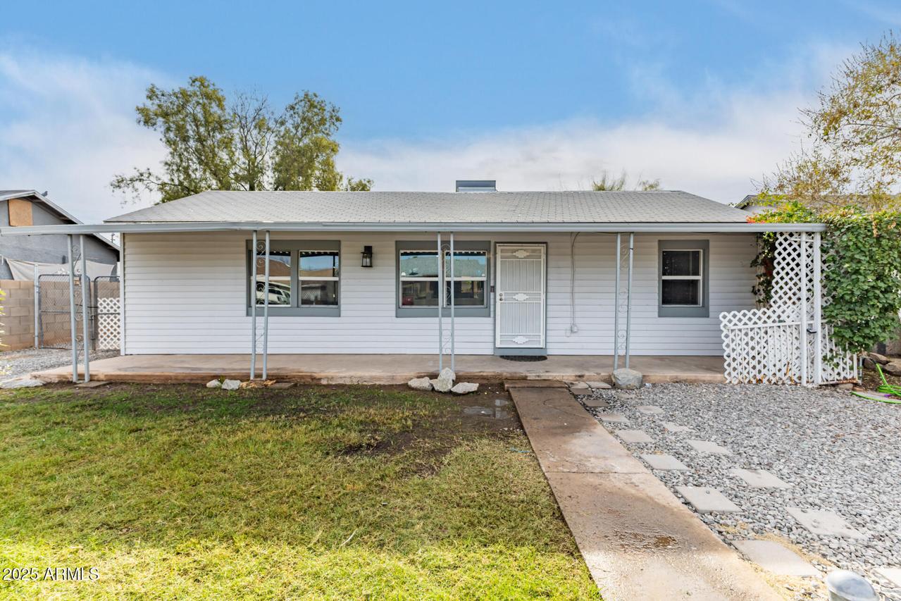 619 W Chipman Rd., Phoenix, AZ 85041