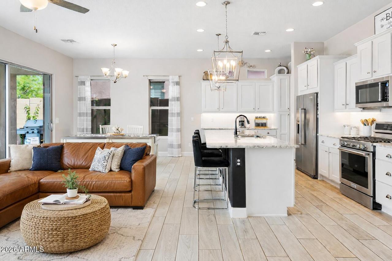 1816 N Bernard Cir., Mesa, AZ 85207