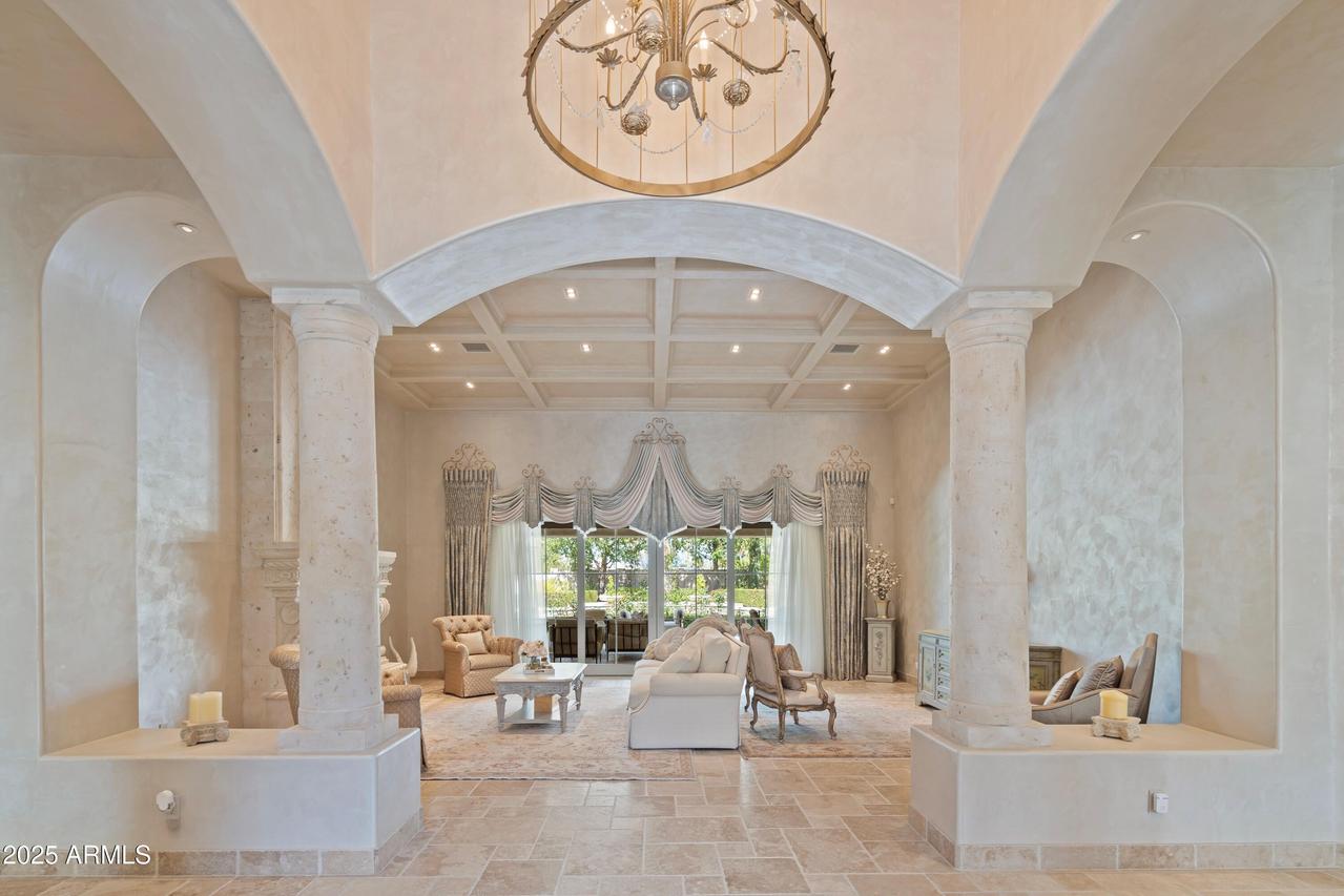 6322 E Turquoise Ave., Paradise Valley, AZ 85253