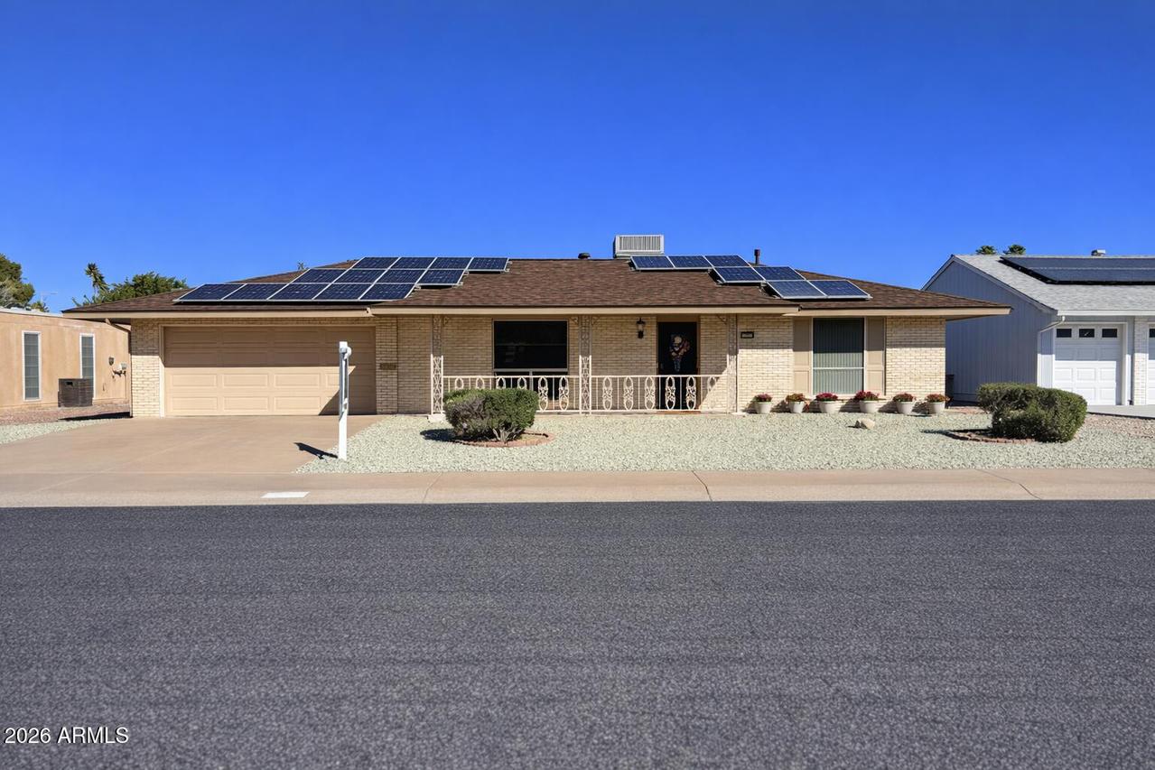 9219 W Indian Hills Dr., Sun City, AZ 85351