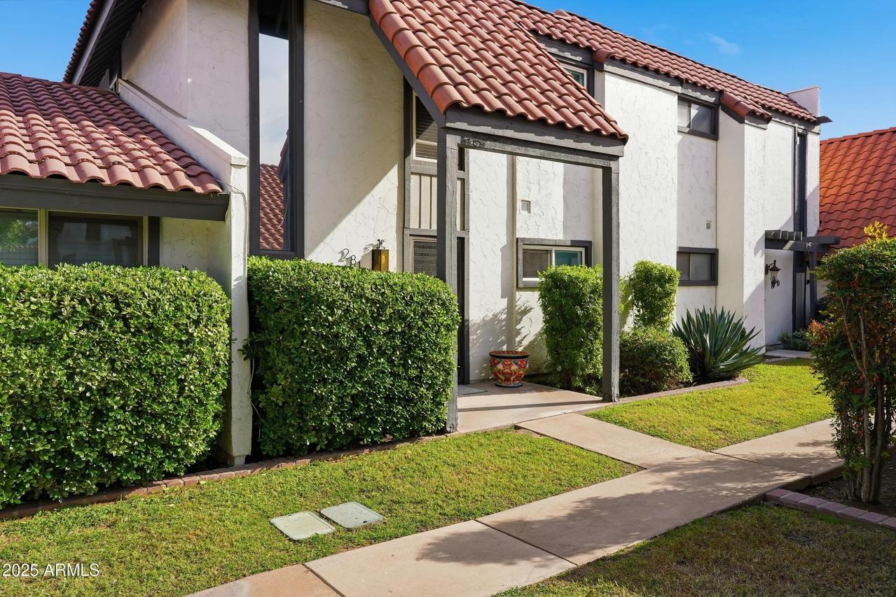 2810 E Glenrosa Ave. #18, Phoenix, AZ 85016