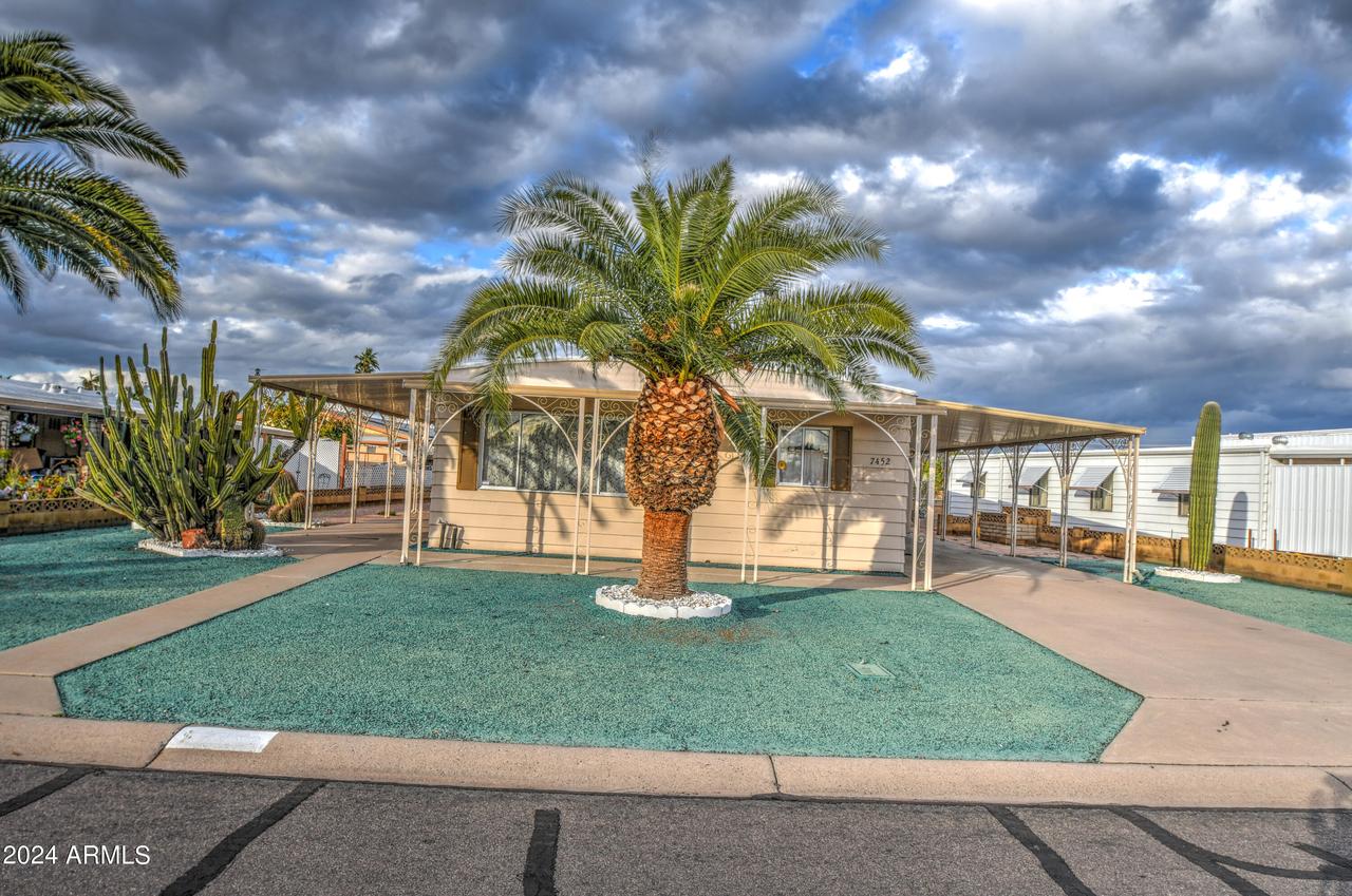 7452 E Baywood Ave., Mesa, AZ 85208