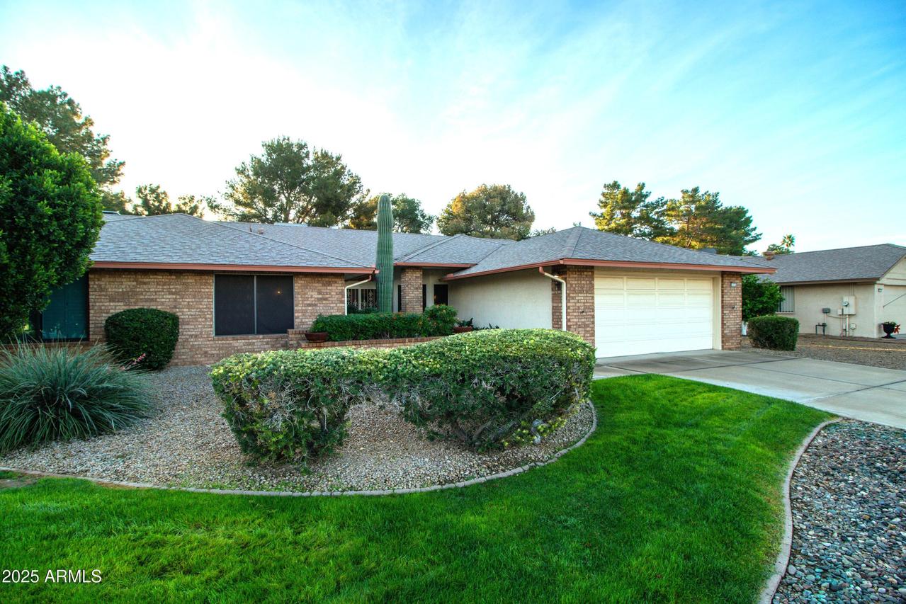 13723 W Greenview Dr., Sun City West, AZ 85375