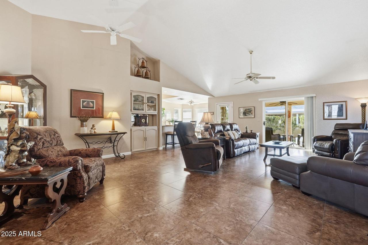 8009 E Natal Ave., Mesa, AZ 85209