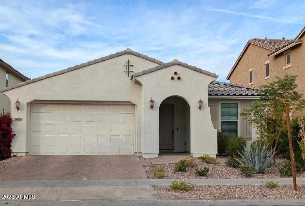 9826 E Radioactive Dr., Mesa, AZ 85212