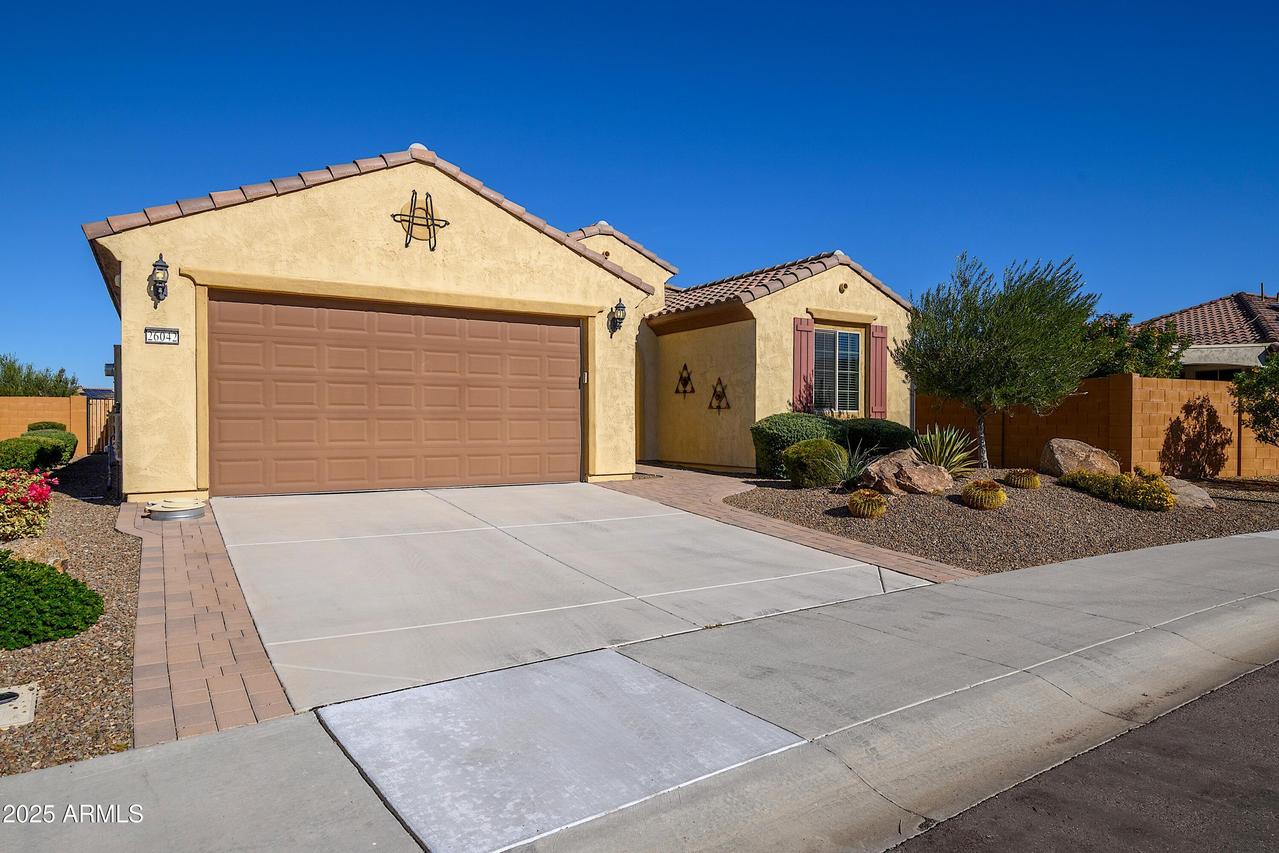 26042 W Kristal Way, Buckeye, AZ 85396