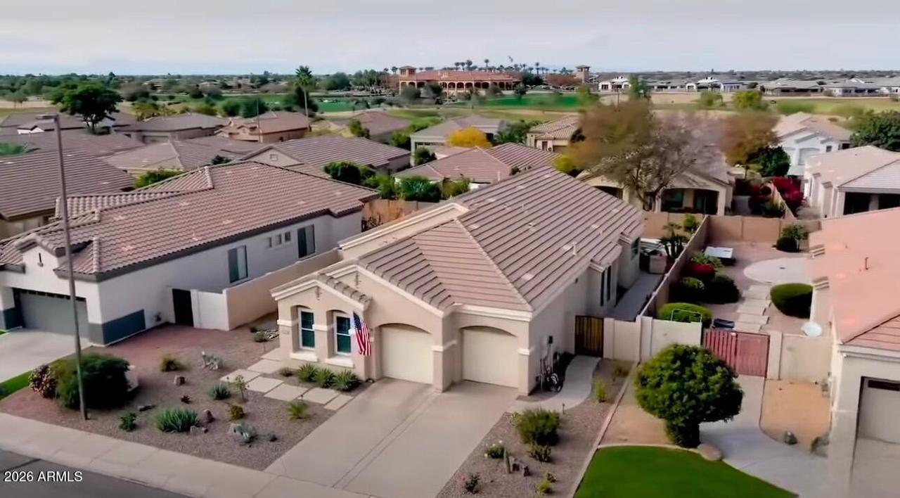 6816 S Pinehurst Dr., Gilbert, AZ 85298