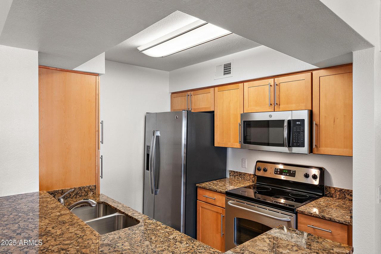 2025 E Campbell Ave. #309, Phoenix, AZ 85016