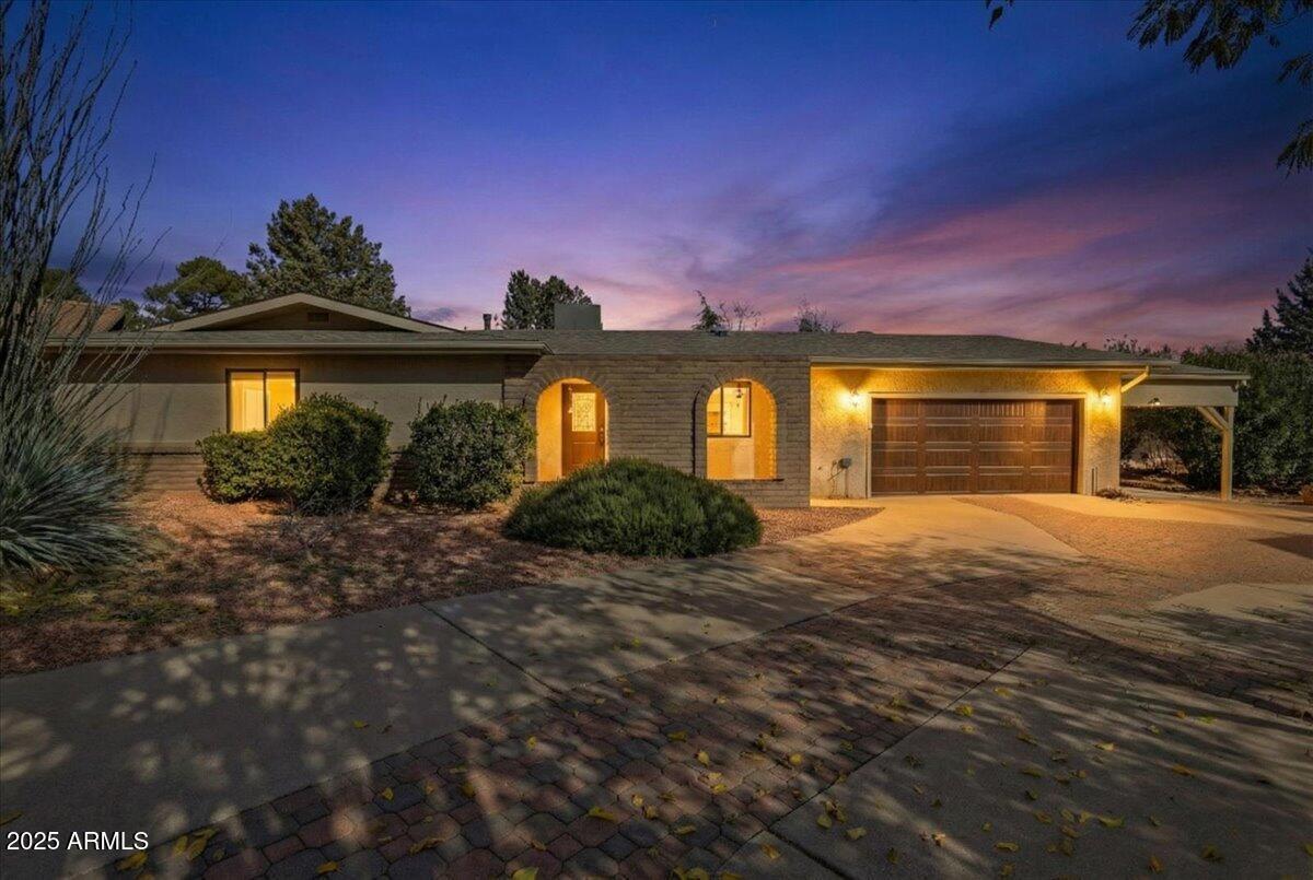 30 Creek Rock Cir., Sedona, AZ 86351