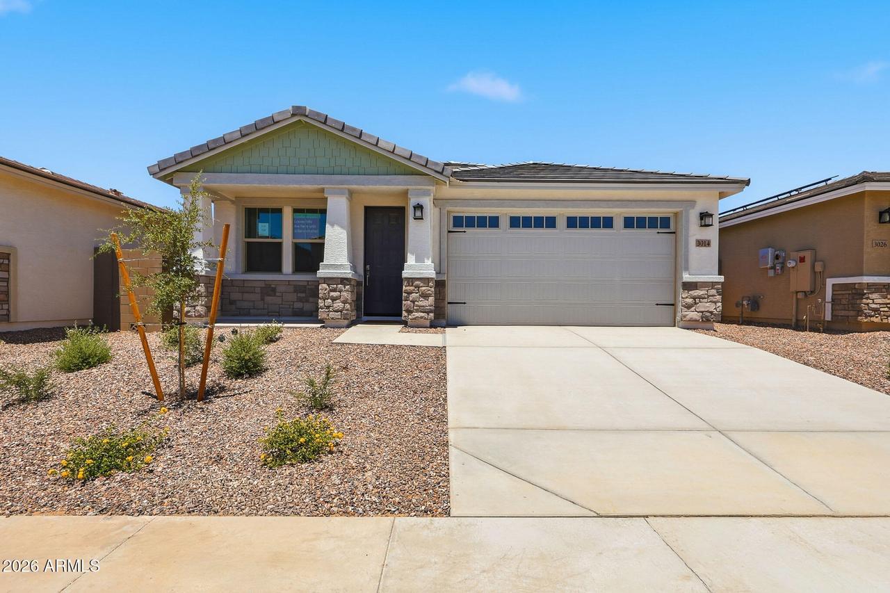 3014 E Villa Ave., San Tan Valley, AZ 85143