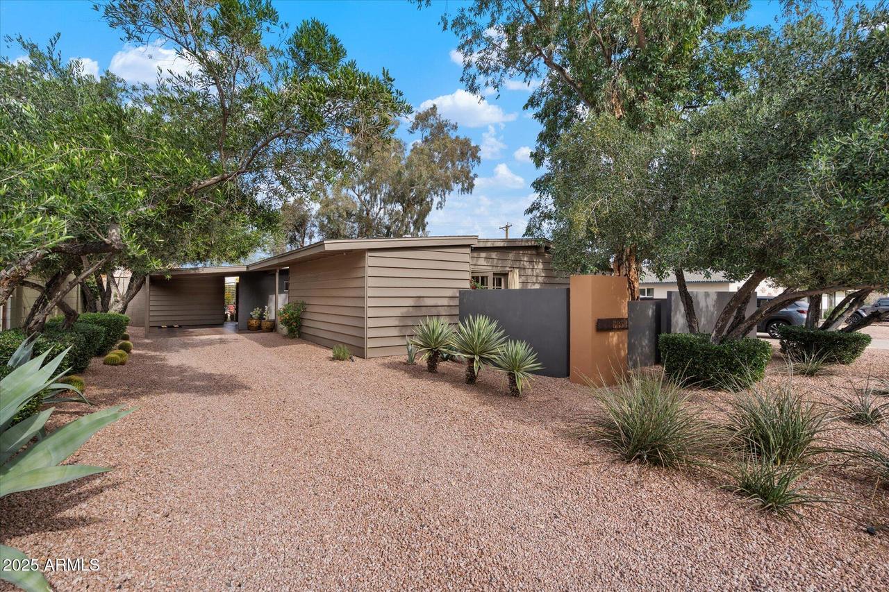 6858 E Edgemont Ave., Scottsdale, AZ 85257