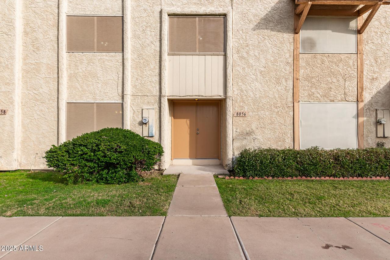 8056 N 31st Ln., Phoenix, AZ 85051