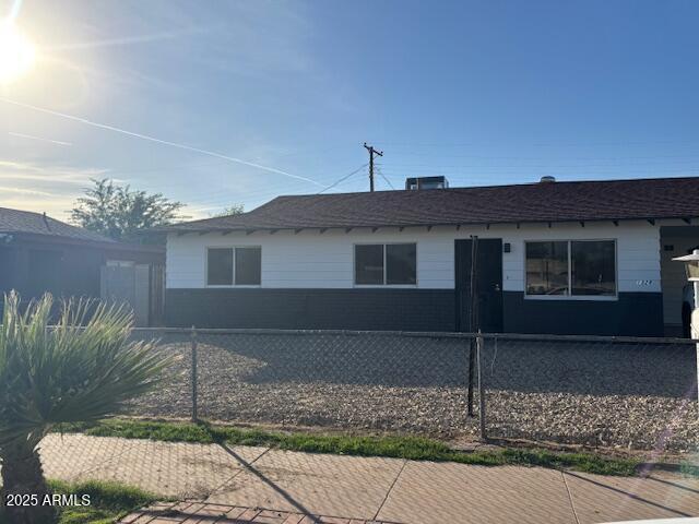 1328 N 41st Ave., Phoenix, AZ 85009