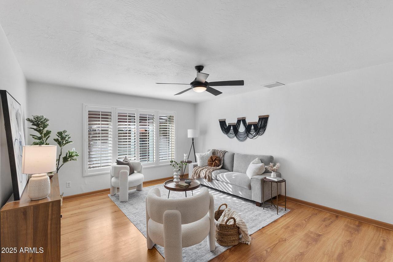 8517 E Thomas Rd., Scottsdale, AZ 85251