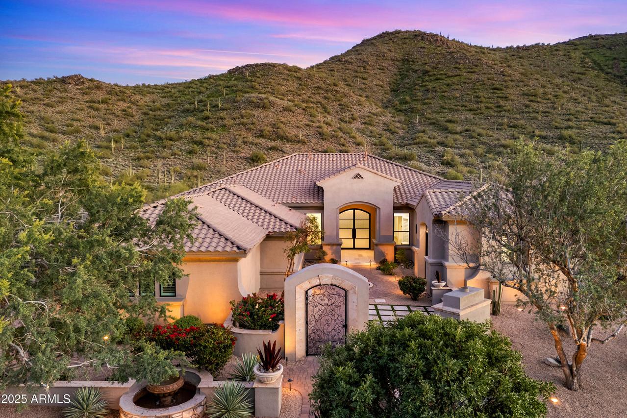 11573 E Winchcomb Dr., Scottsdale, AZ 85255