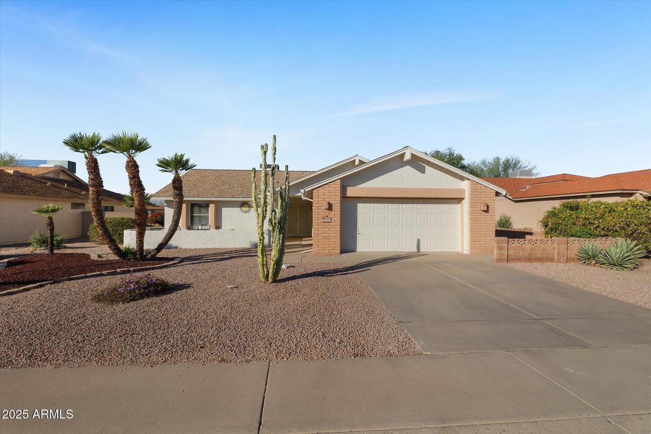 2190 Leisure World, Mesa, AZ 85206