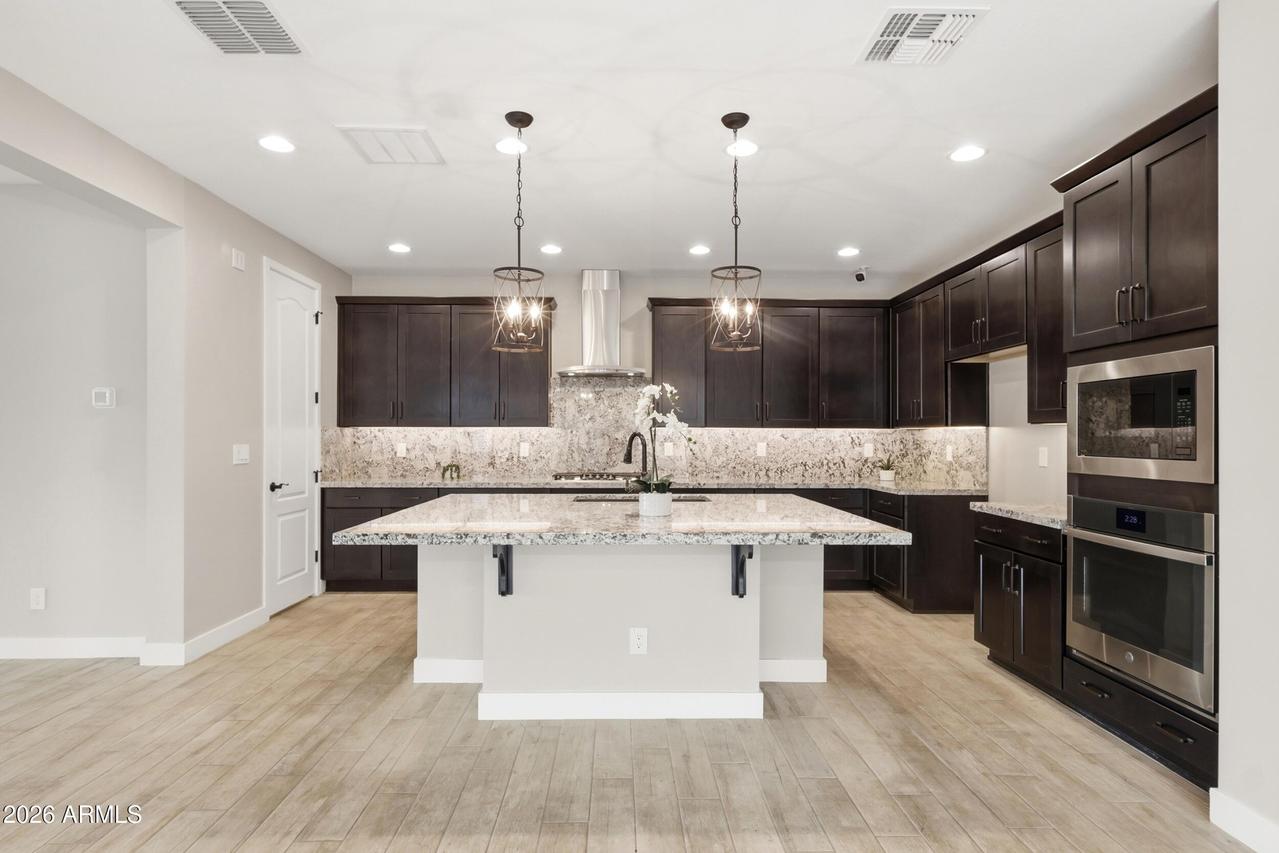 5842 S Vegas, Mesa, AZ 85212