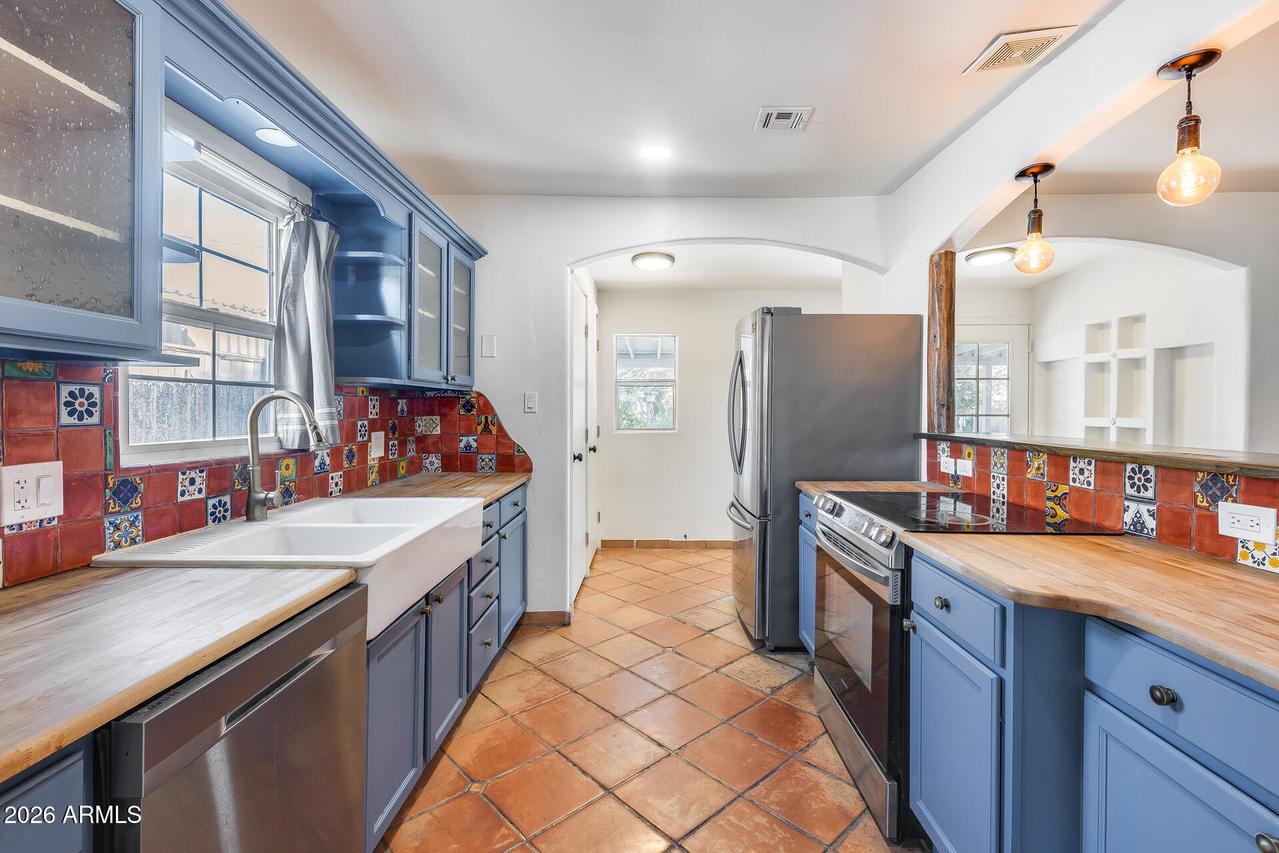 119 S Lebaron St., Mesa, AZ 85210