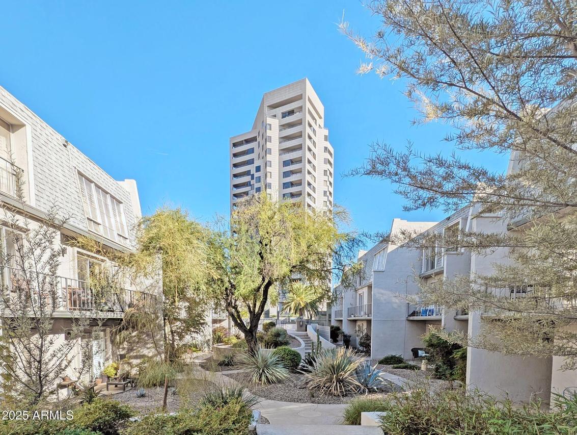 1018 E Osborn Rd. #A, Phoenix, AZ 85014