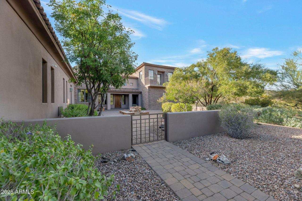 10030 N 23rd St., Phoenix, AZ 85028