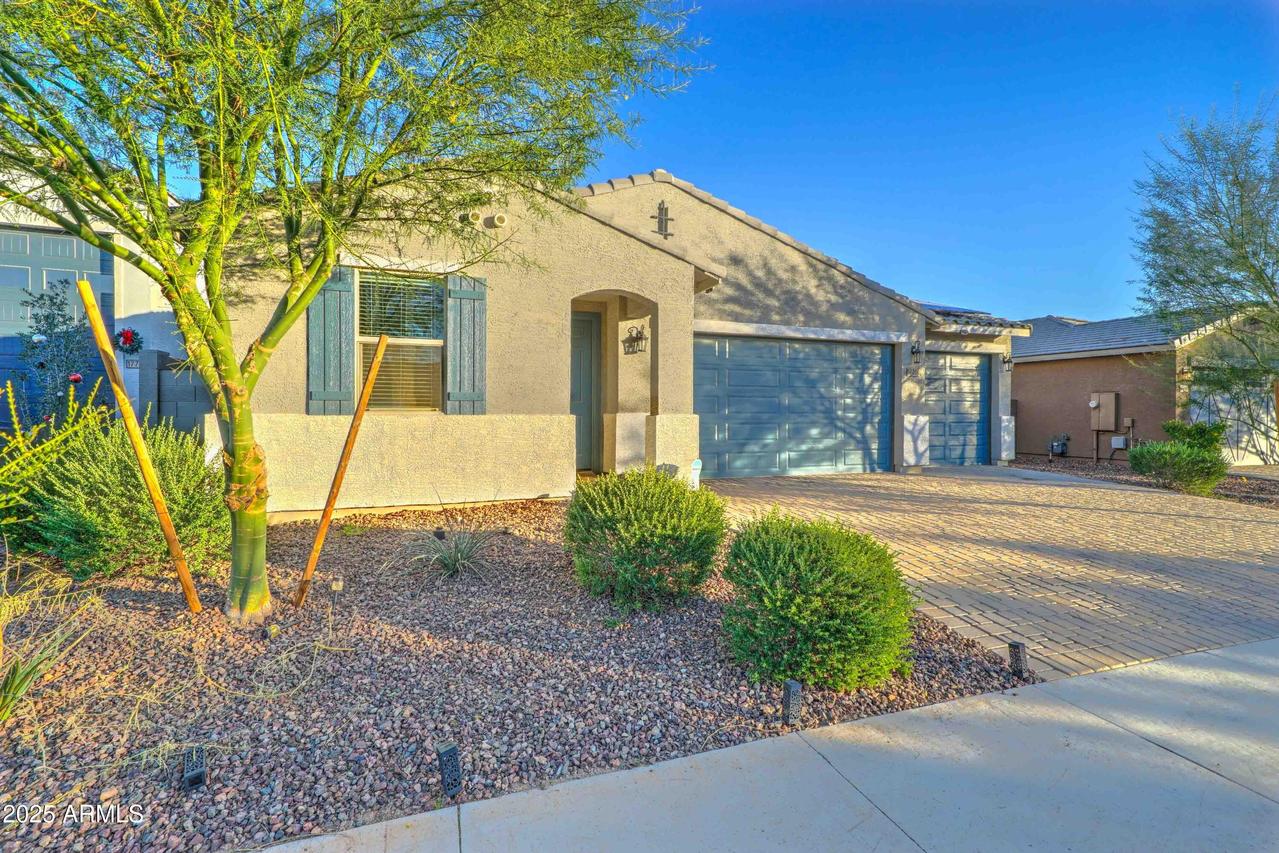 17704 W Fetlock Tr., Surprise, AZ 85387