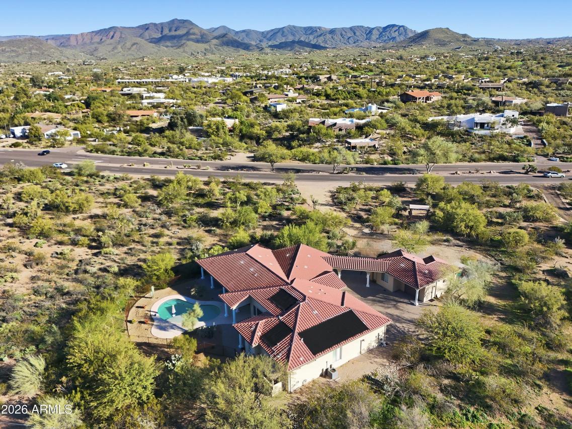 7917 E Cave Creek Rd., Carefree, AZ 85377
