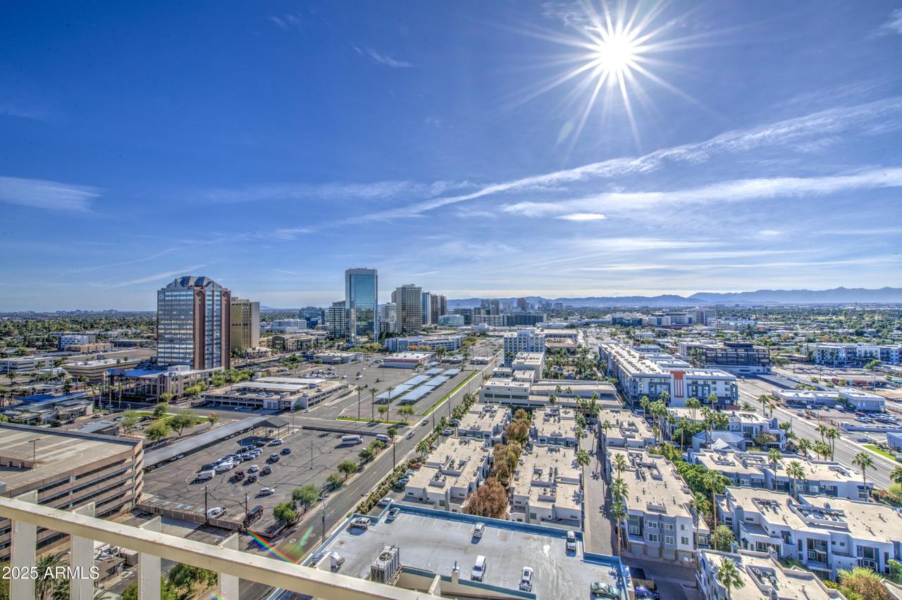 207 W Clarendon Ave. #20B, Phoenix, AZ 85013