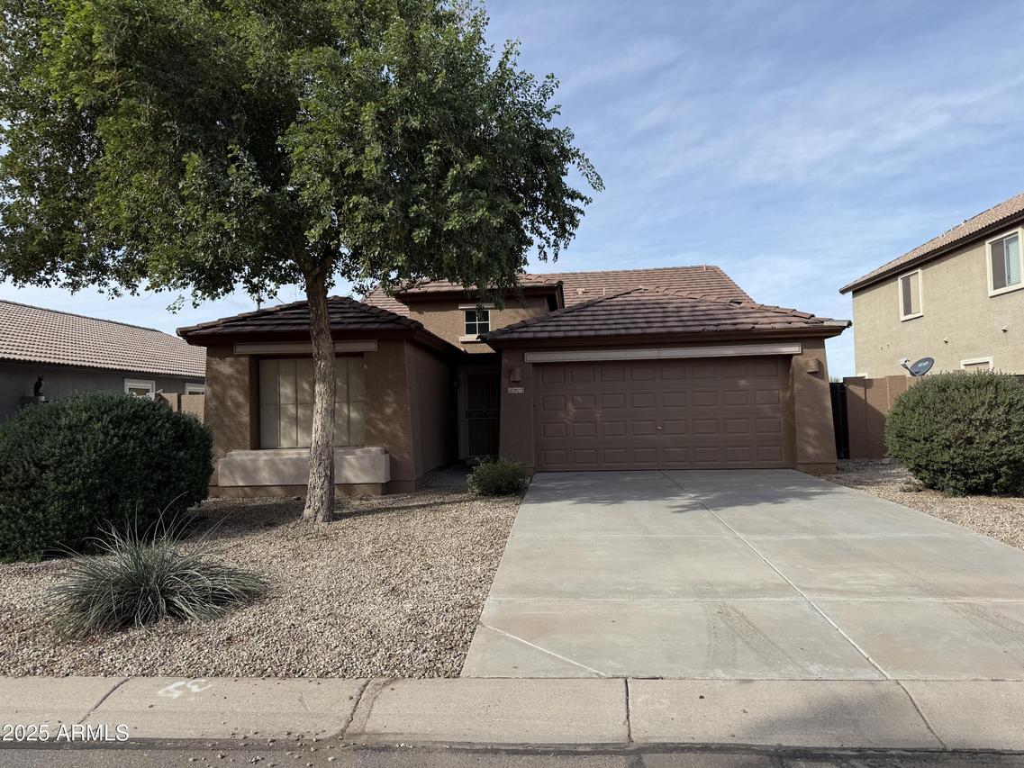 29272 N Red Finch Dr., San Tan Valley, AZ 85143