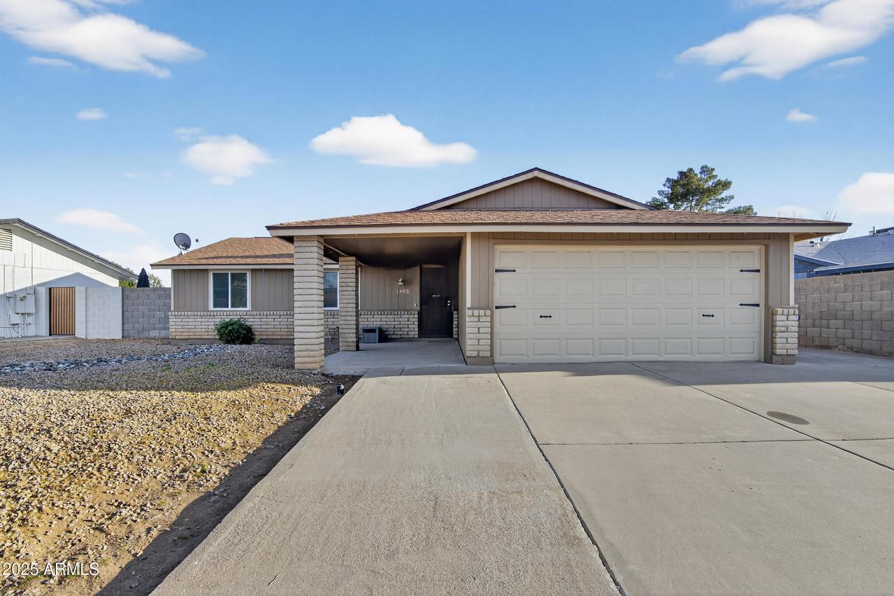 1403 W Palomino Dr., Chandler, AZ 85224