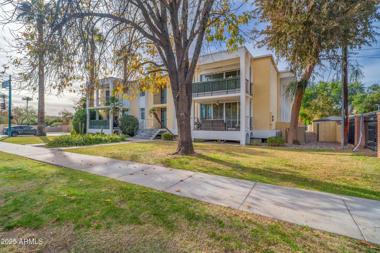 6502 N Central Ave. #A101, Phoenix, AZ 85012