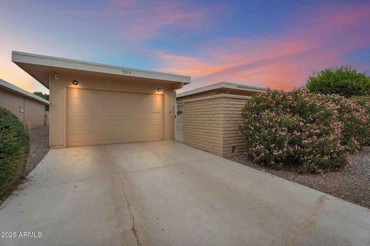 9810 W Teakwood Dr., Sun City, AZ 85351
