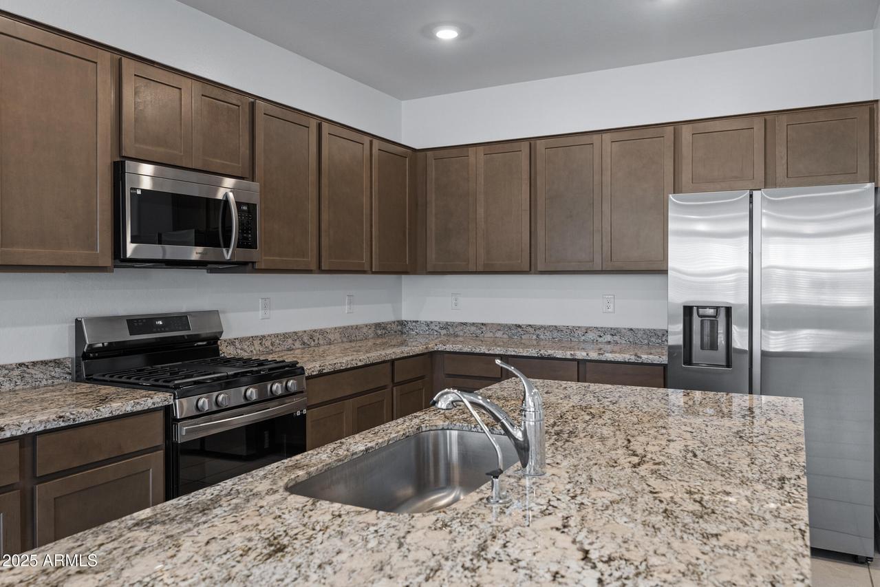 21294 W Roanoke Ave., Buckeye, AZ 85396