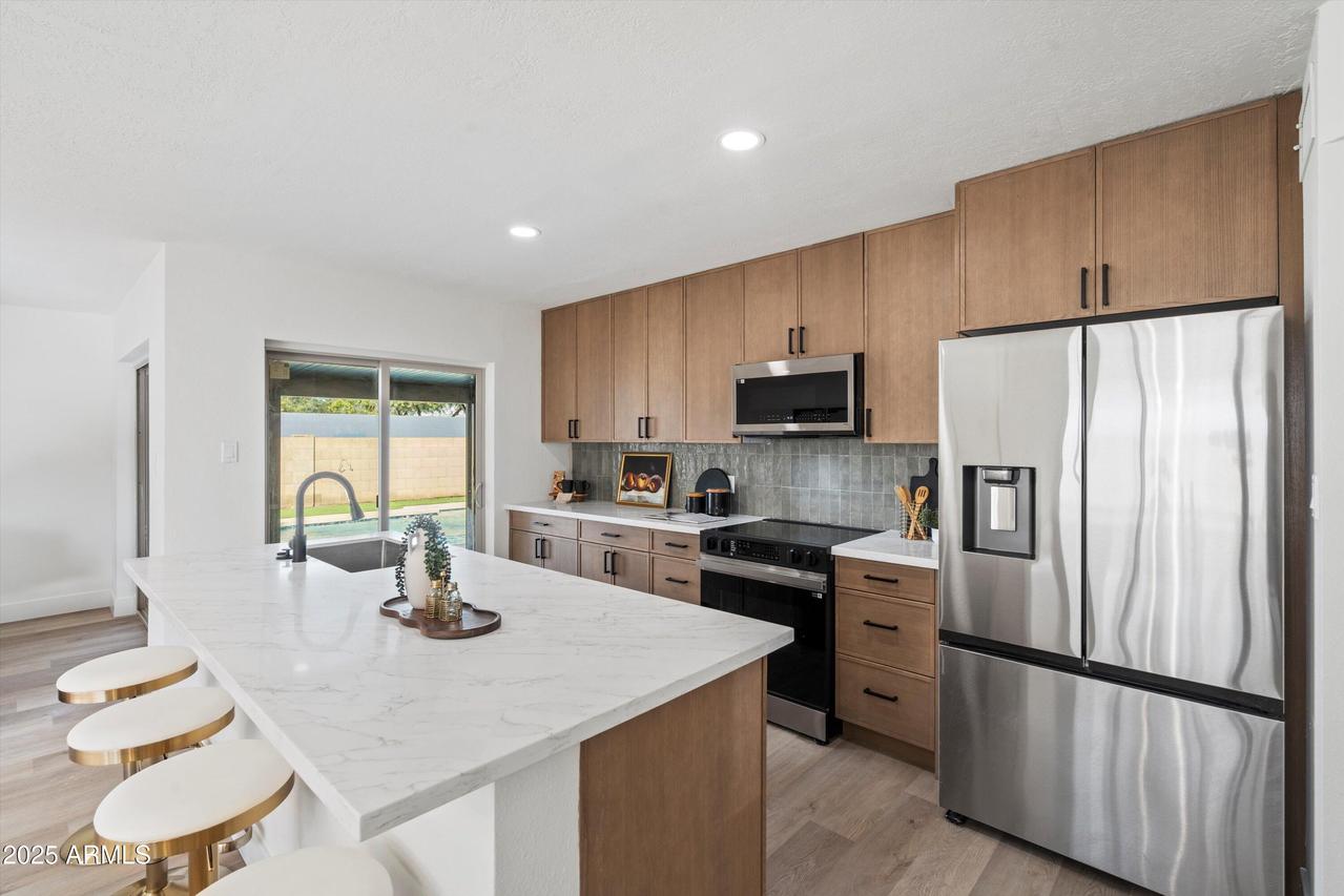 2116 E Colgate Dr., Tempe, AZ 85283