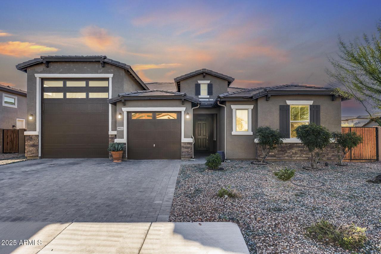 9925 E Orange Grove St., Florence, AZ 85132