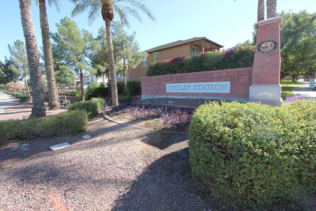 New Homes with Master Bedrooms on the 1st Floor That Attend Higley High School: December 27th to January 2nd
