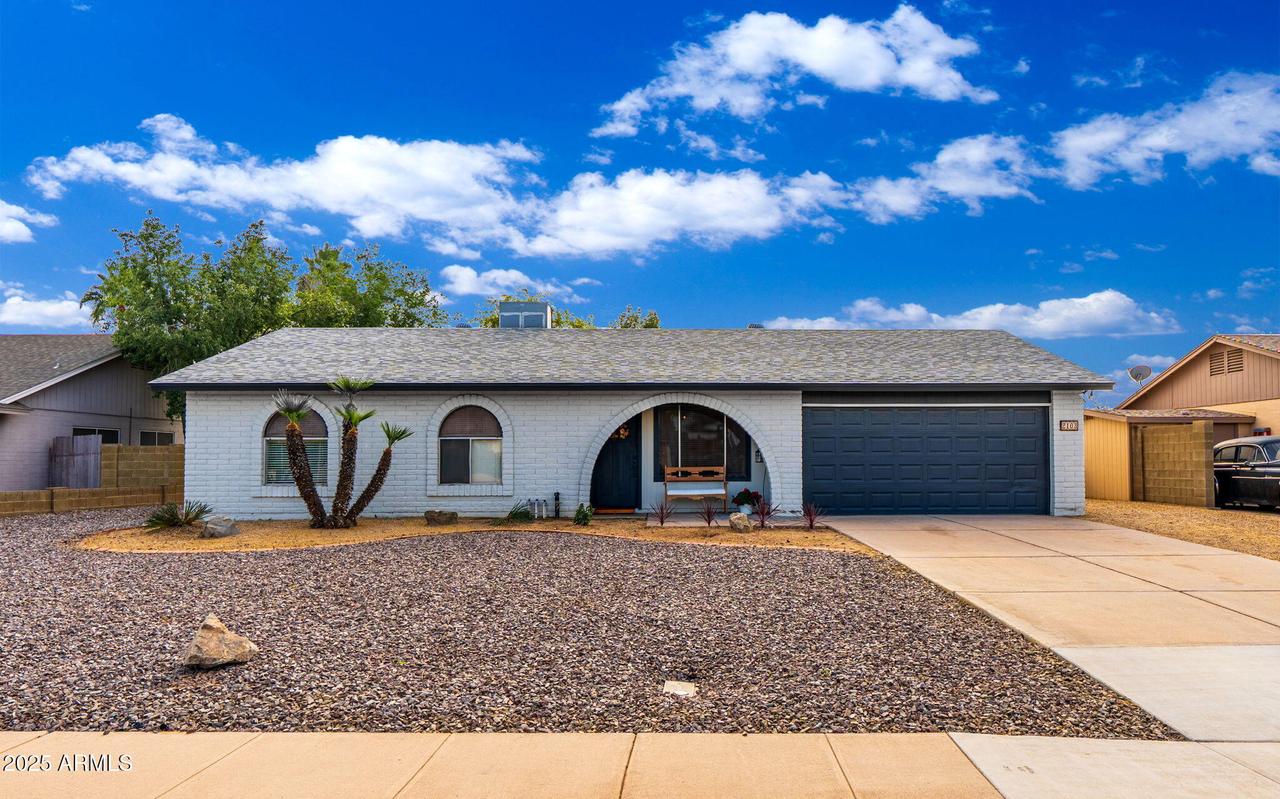 2103 N Los Altos Dr., Chandler, AZ 85224