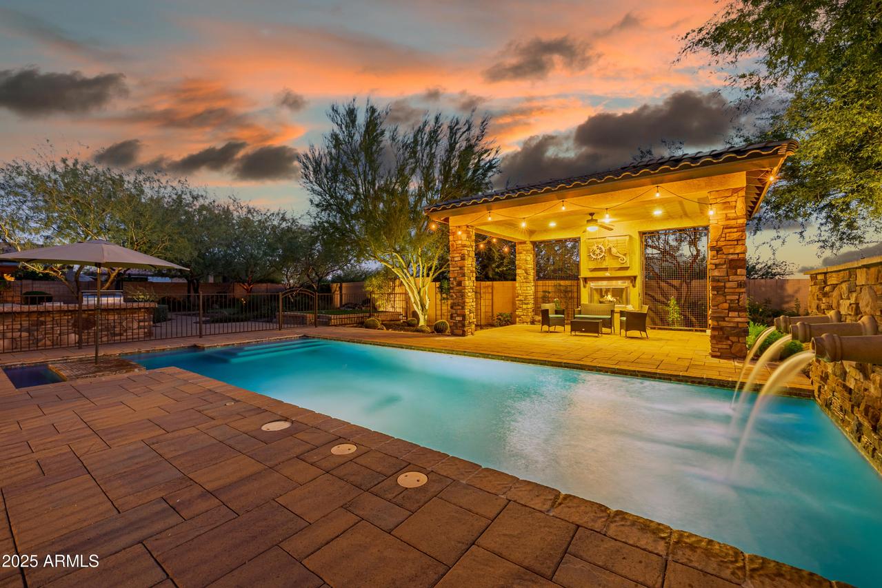 8721 W Villa Lindo Dr., Peoria, AZ 85383