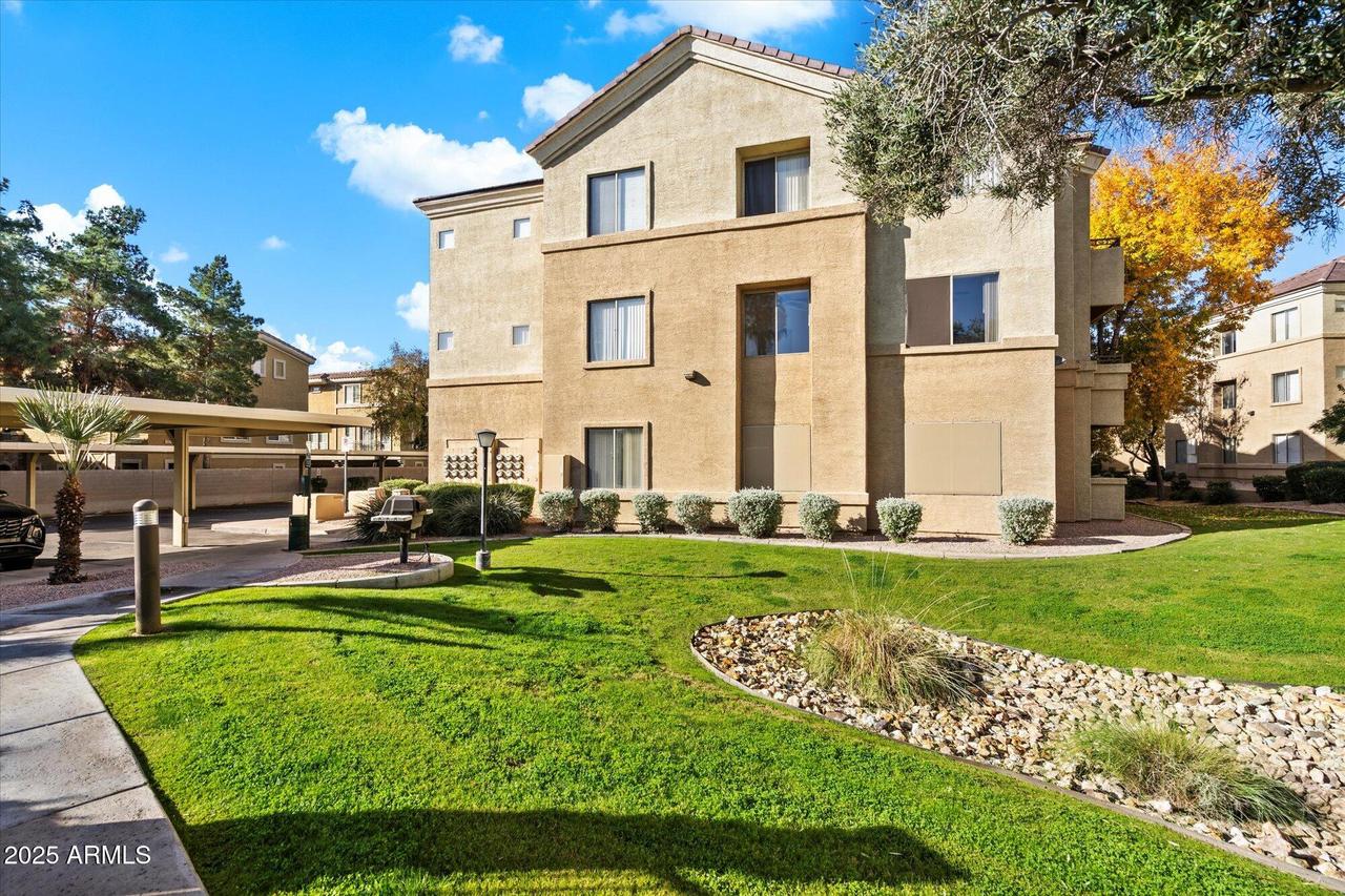 18416 N Cave Creek Rd. #2069, Phoenix, AZ 85032