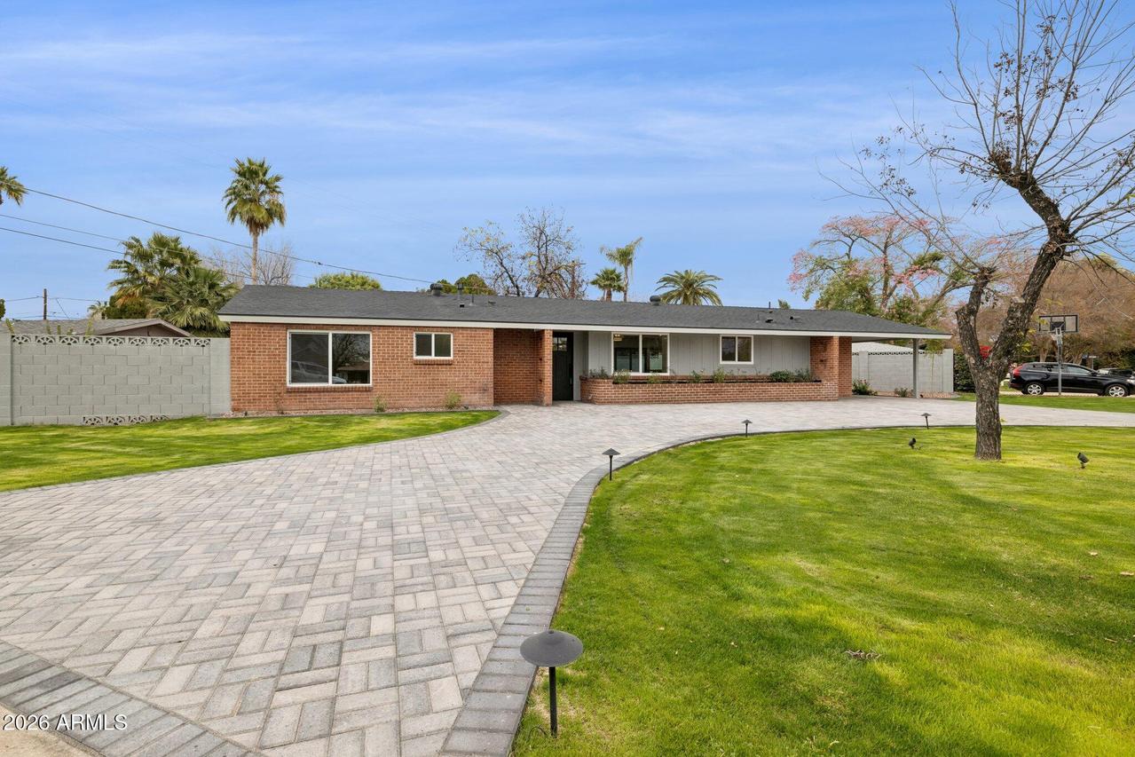 1216 W Rovey Ave., Phoenix, AZ 85013