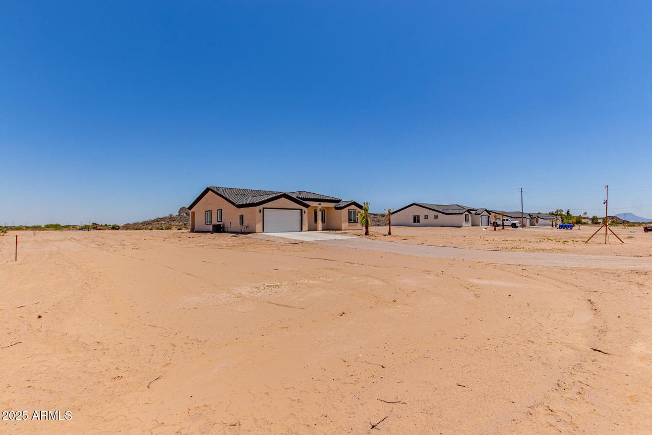 1545 S 391st Ave., Tonopah, AZ 85354