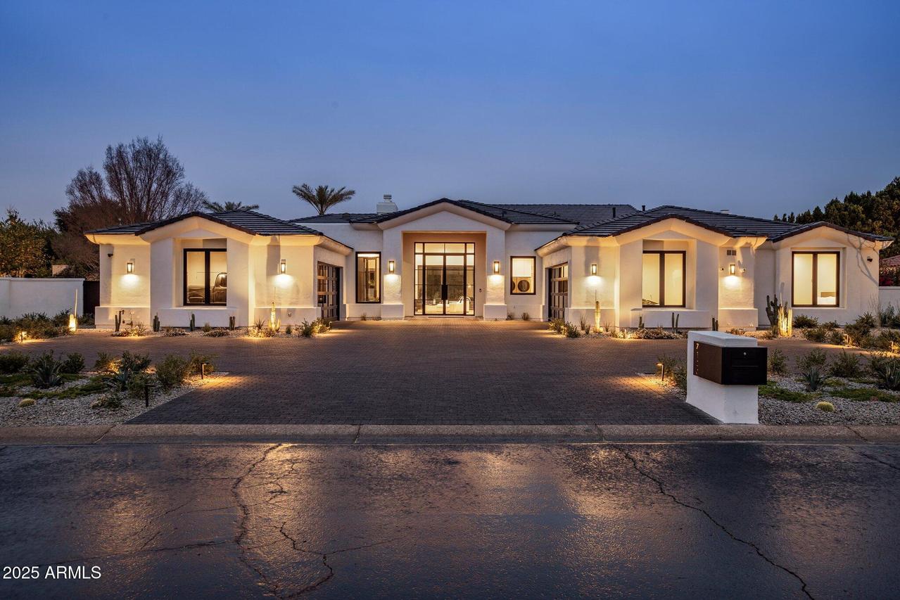 7120 E Paradise Ranch Rd., Paradise Valley, AZ 85253