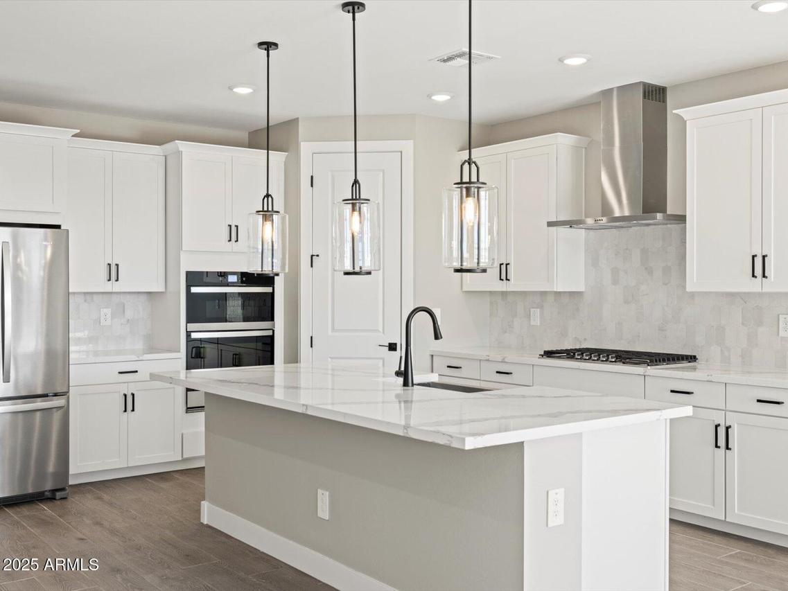 17626 W College Dr., Goodyear, AZ 85395