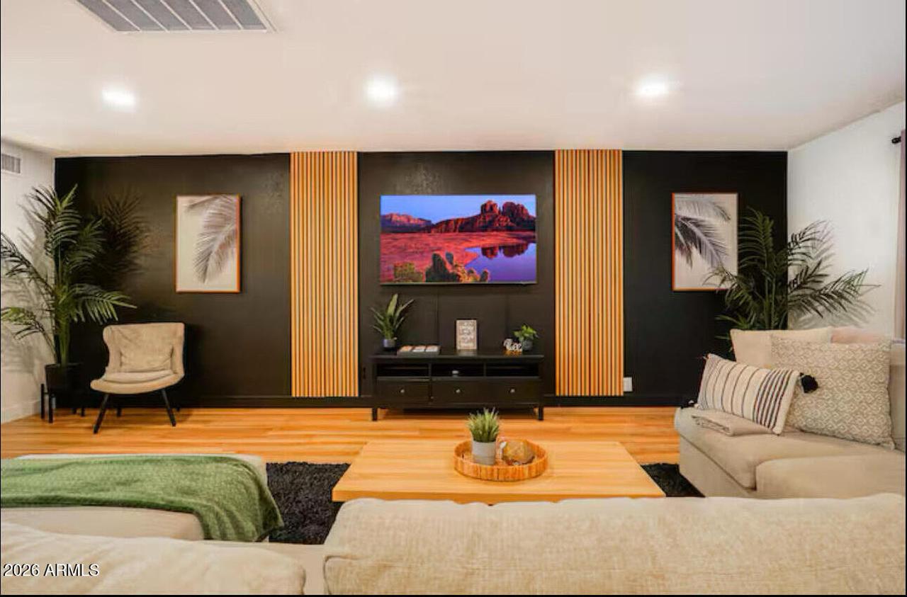 1831 E Cornell Dr., Tempe, AZ 85283