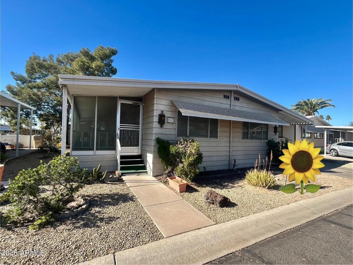 10960 N 67th Ave. #202, Glendale, AZ 85304