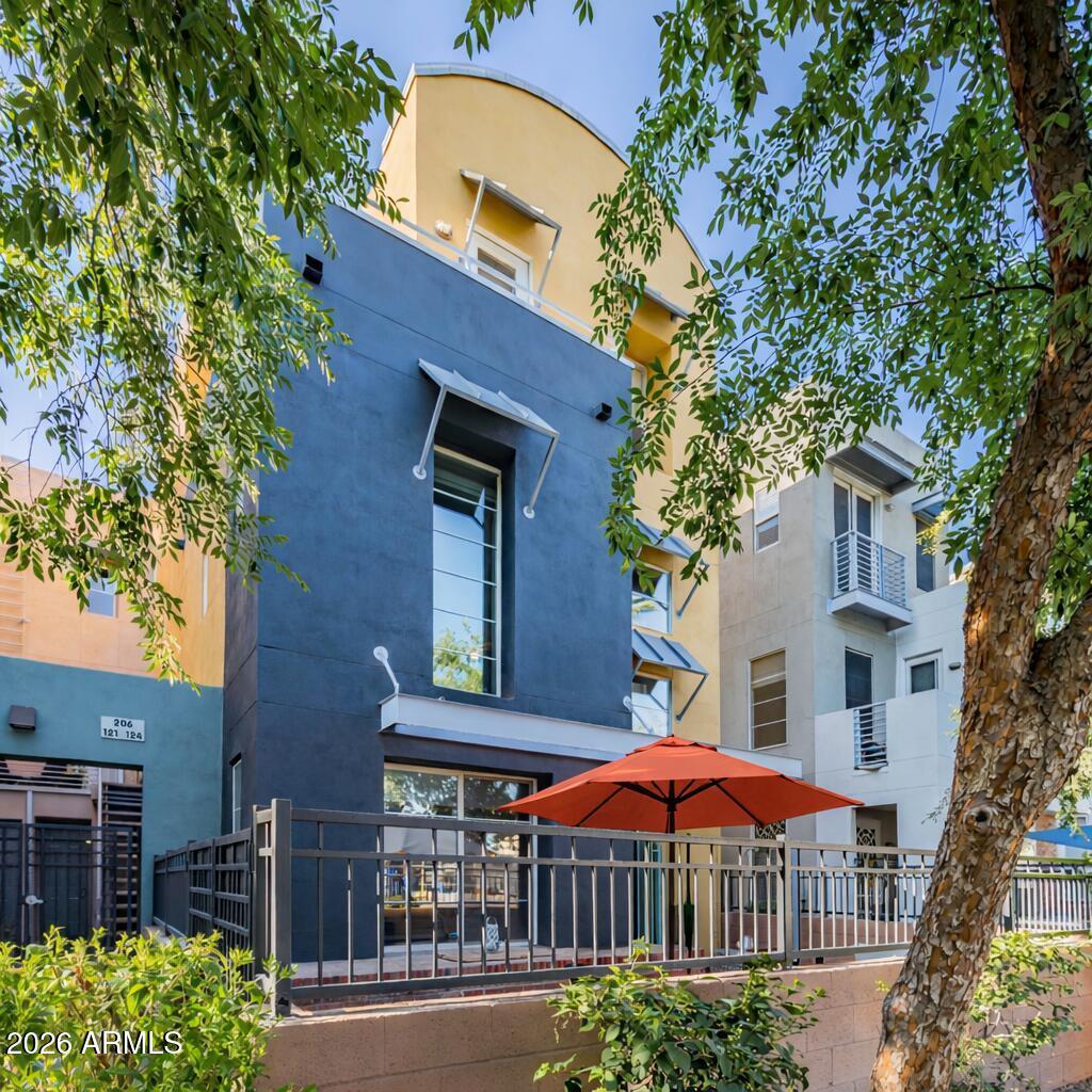 706 E Washington St. #124, Phoenix, AZ 85034