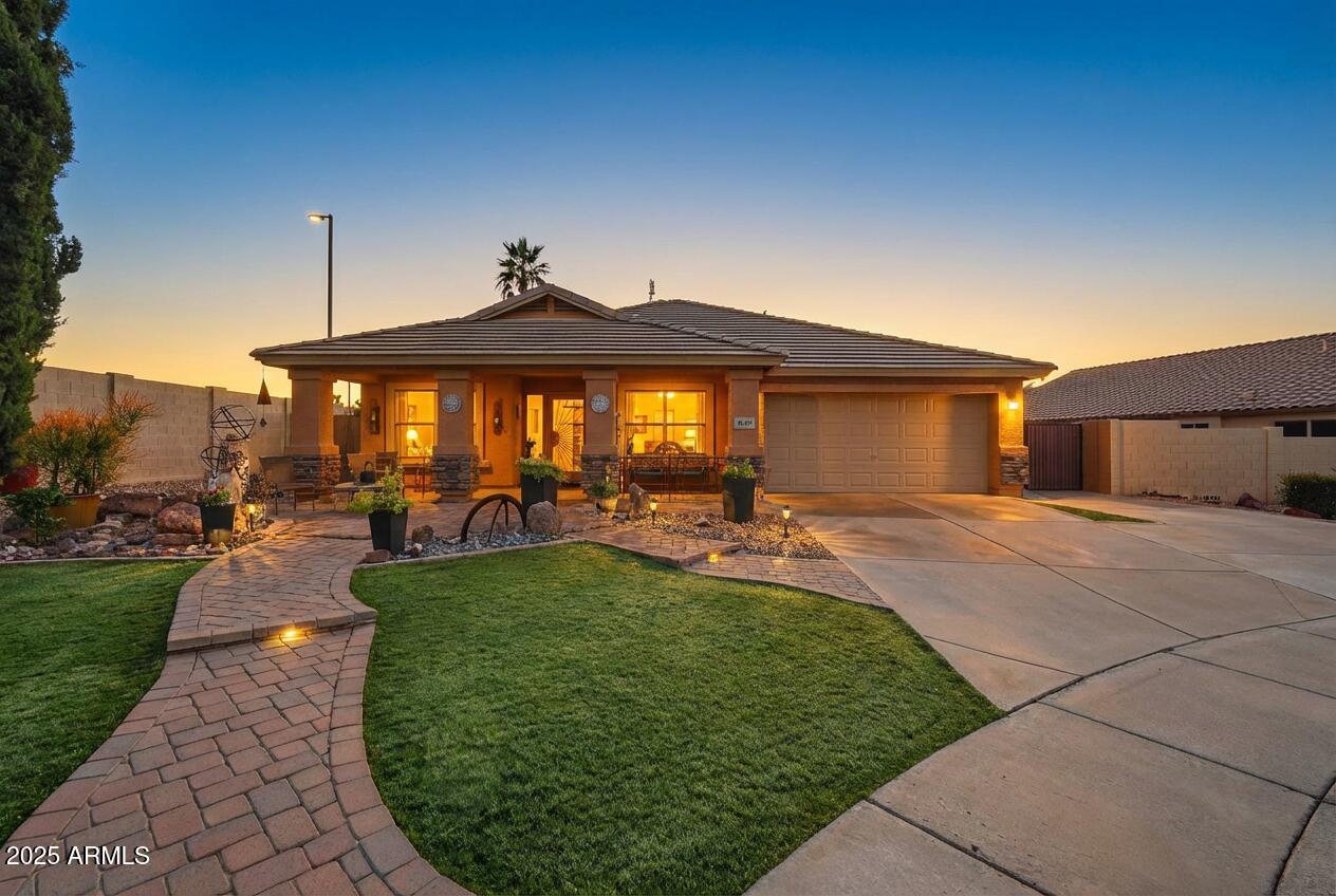 2483 E Morelos St., Chandler, AZ 85225