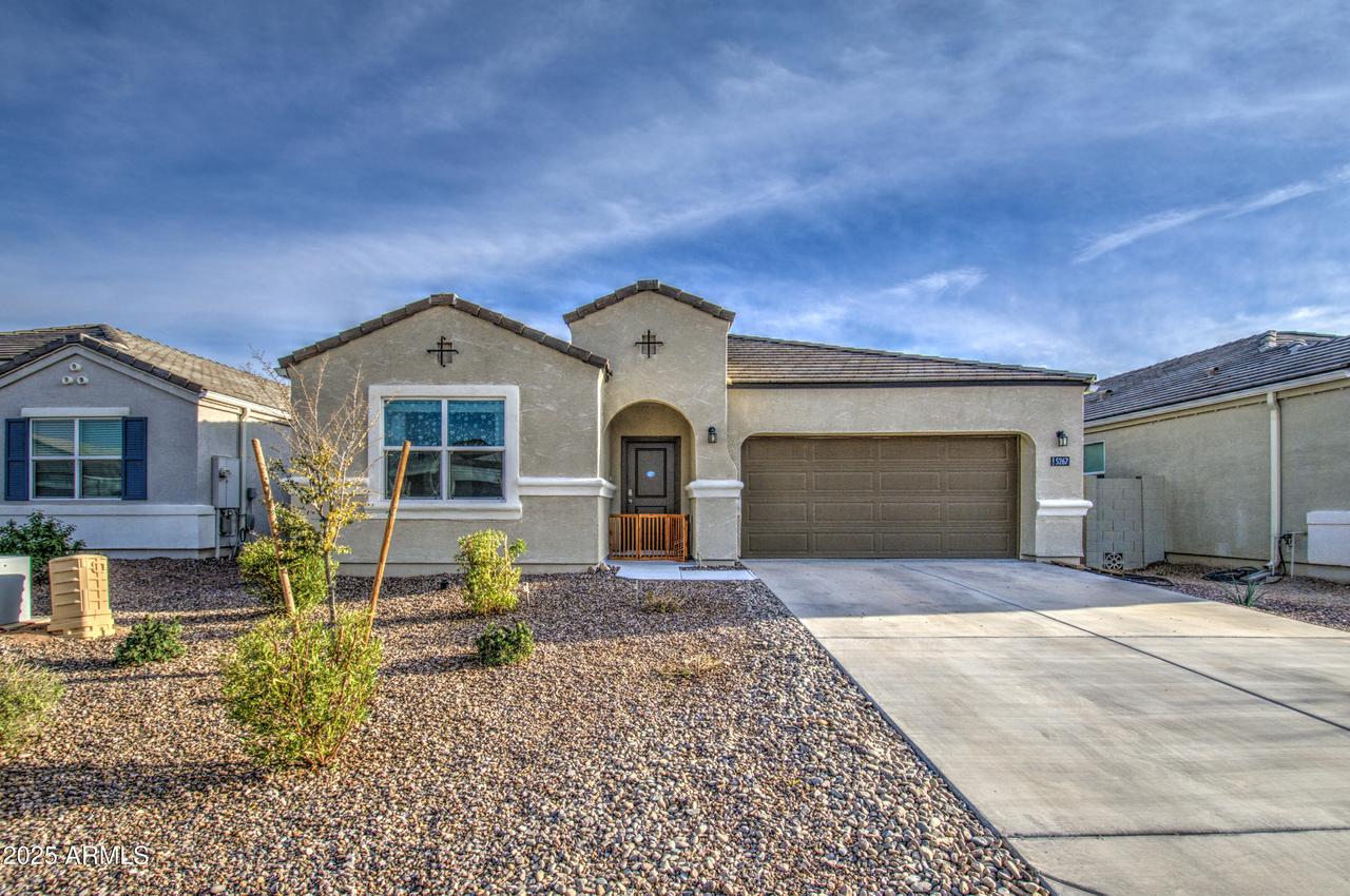 5267 E Diatomite Dr., San Tan Valley, AZ 85143