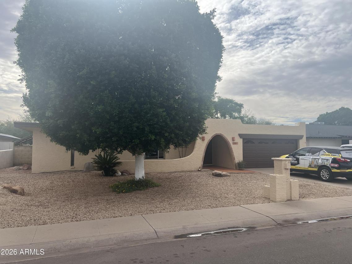 1701 E Julie Dr., Tempe, AZ 85283
