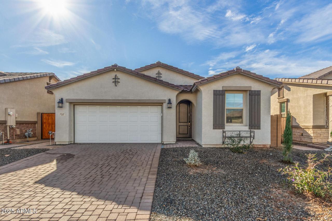 737 E Betsy Ln., Gilbert, AZ 85296